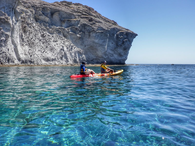 Kayak rental in Cabo de Gata with Happy Kayak Cabo de Gata.